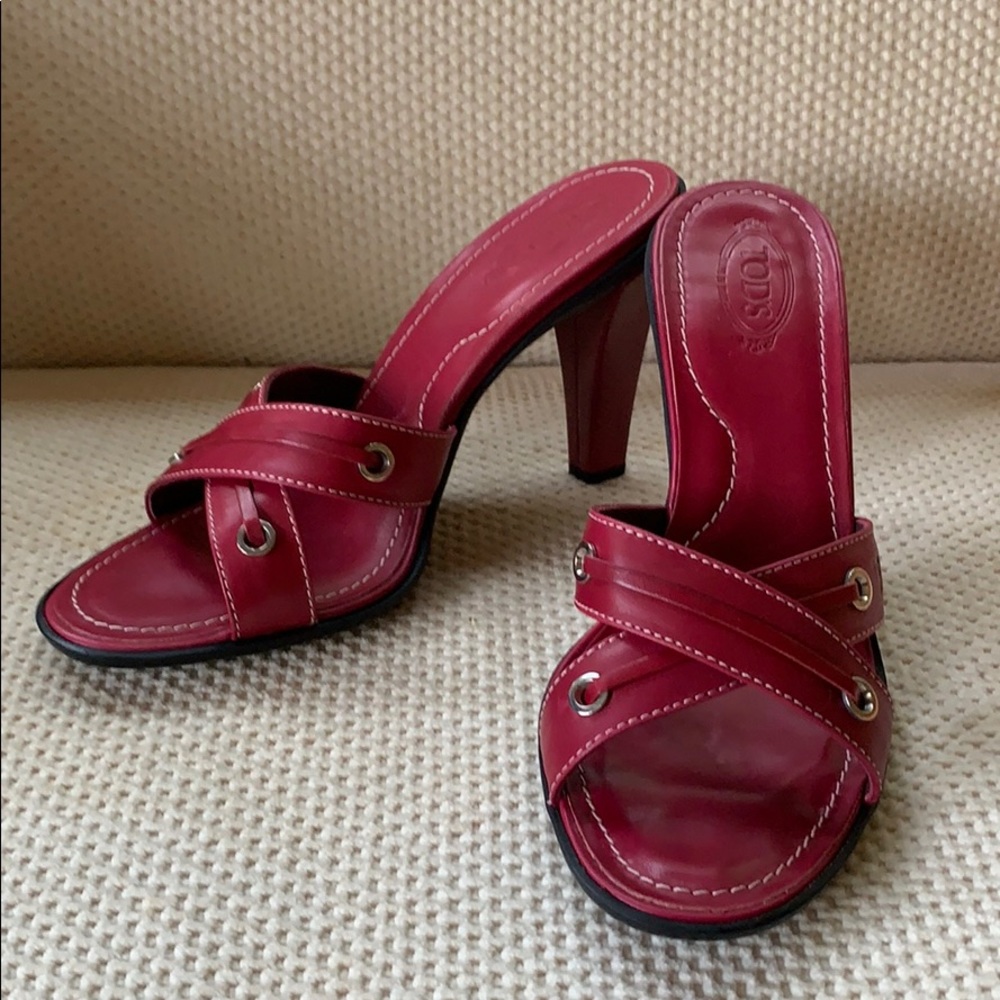 Tod’s Ritz Cris Cros Sandal  Burgundy Leather  7